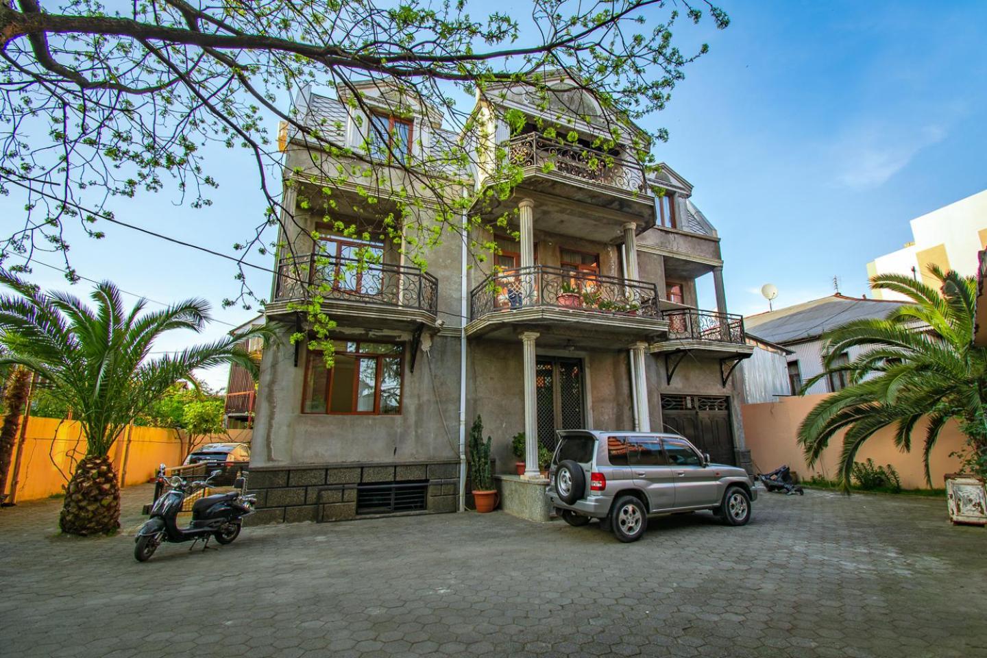 Nana'S Guesthouse Batumi Exterior foto