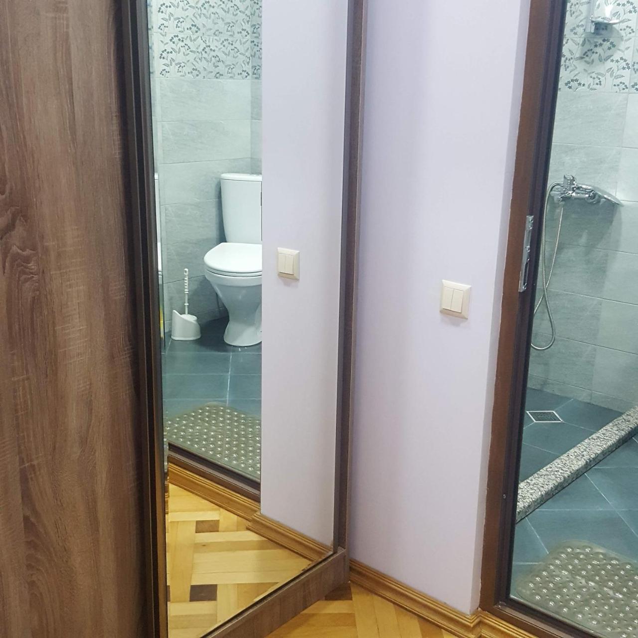 Nana'S Guesthouse Batumi Exterior foto
